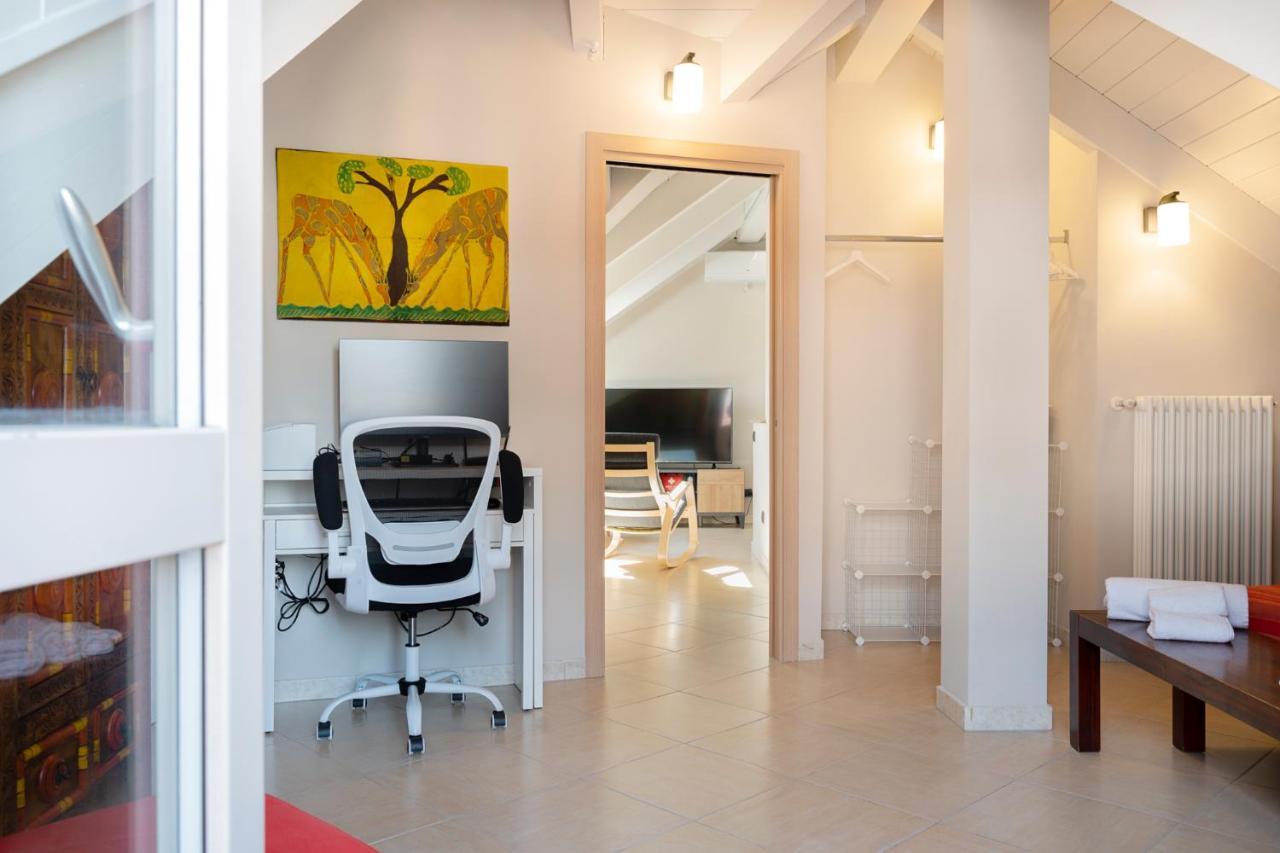 To-Housing3, Luce E Relax Al Centro Di Torino Appartement Buitenkant foto