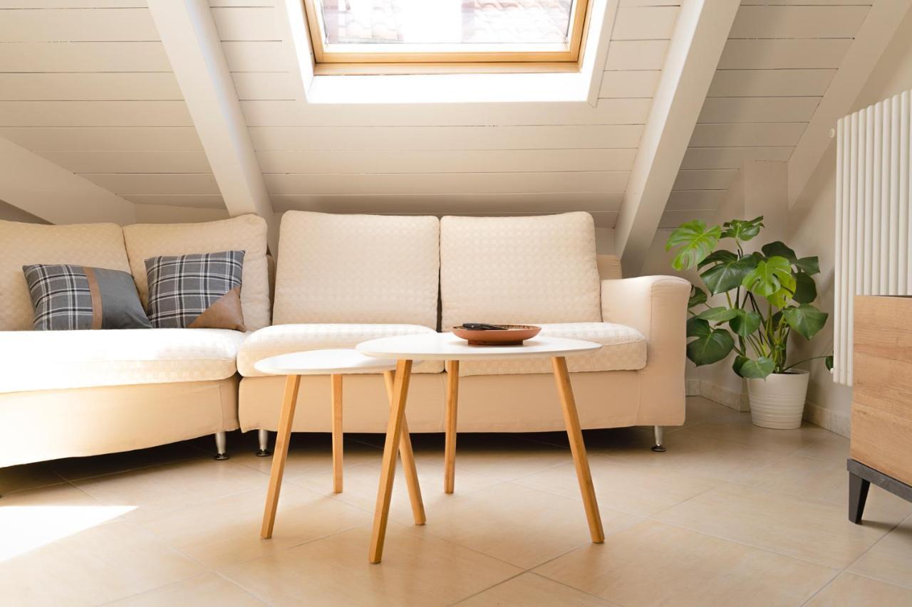To-Housing3, Luce E Relax Al Centro Di Torino Appartement Buitenkant foto